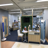 京王百貨店　新宿店　8階　補聴器オーダースタジオ